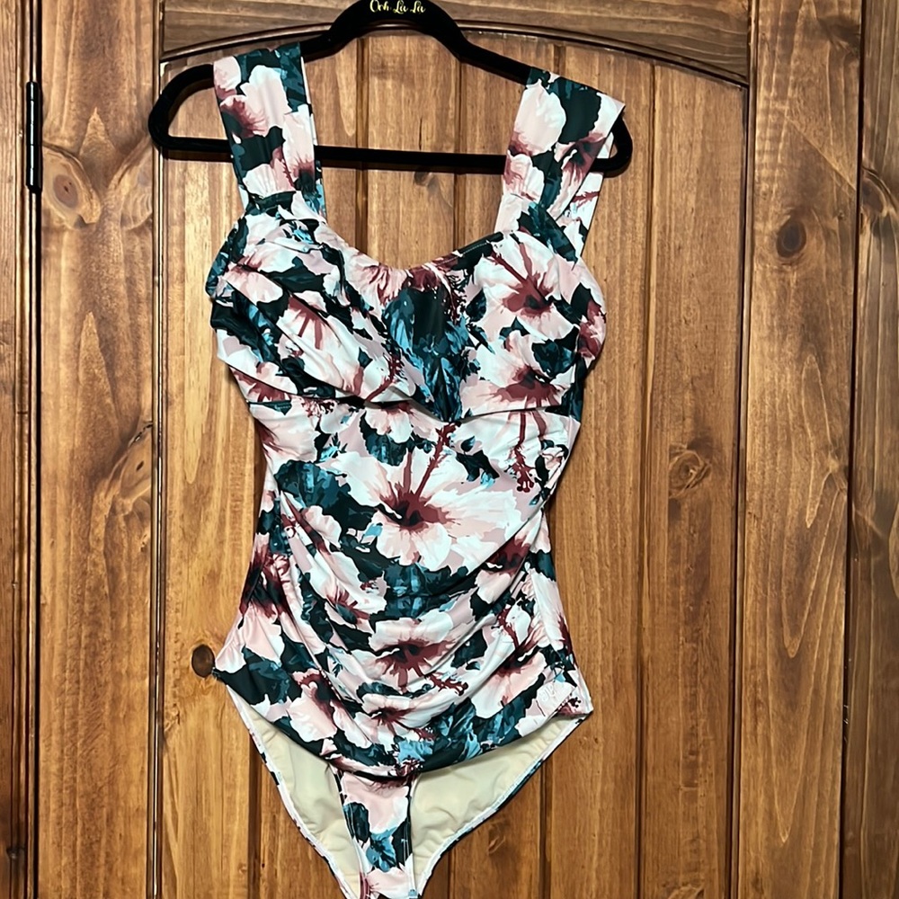 Albion bathing suit